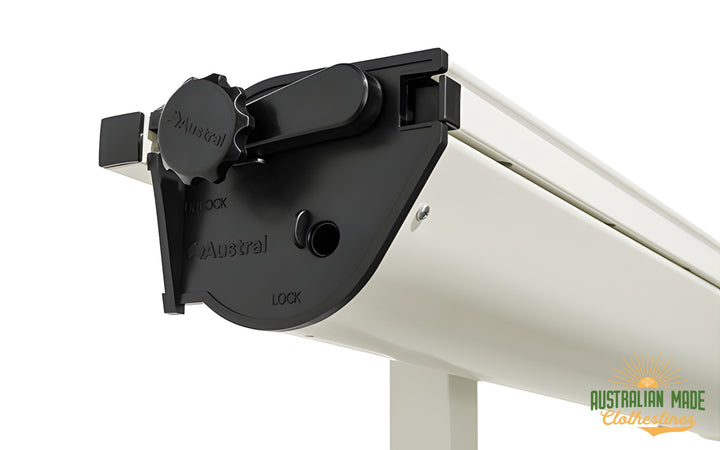 austral retractaway 50 plus in surfmist with crank up close