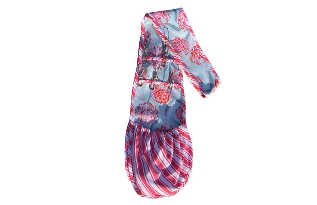 peg scarf showing in folded position